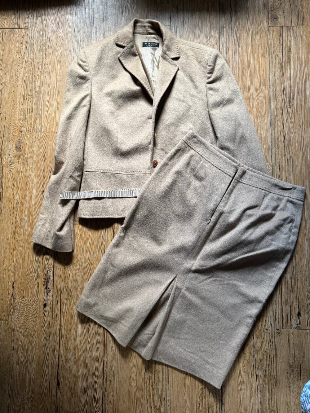 Baby Camel Hair Skirt Suit Set Womens 10 Marlowe Made in Italy Beige Blazer
